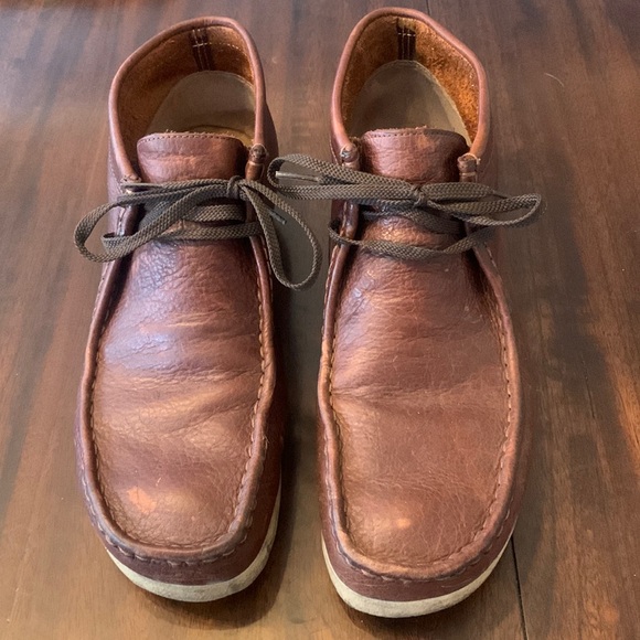 Clarks High Top Burgundy Wallabee Chukka Burgundy - Picture 1 of 7